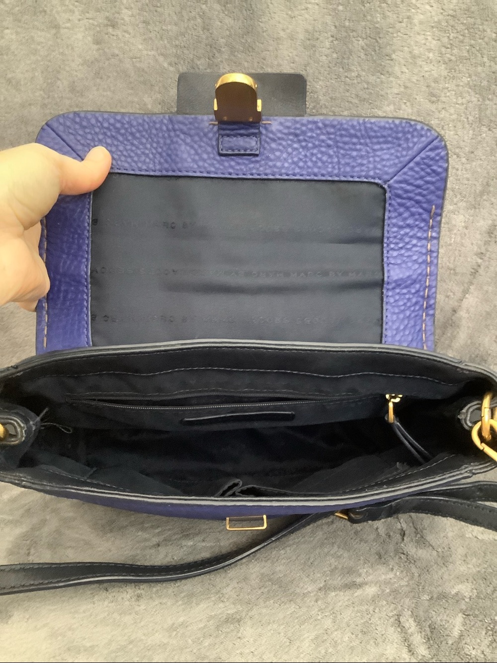 Marc by Marc Jacobs blue and cream colorblock purse - Picture 9 of 12